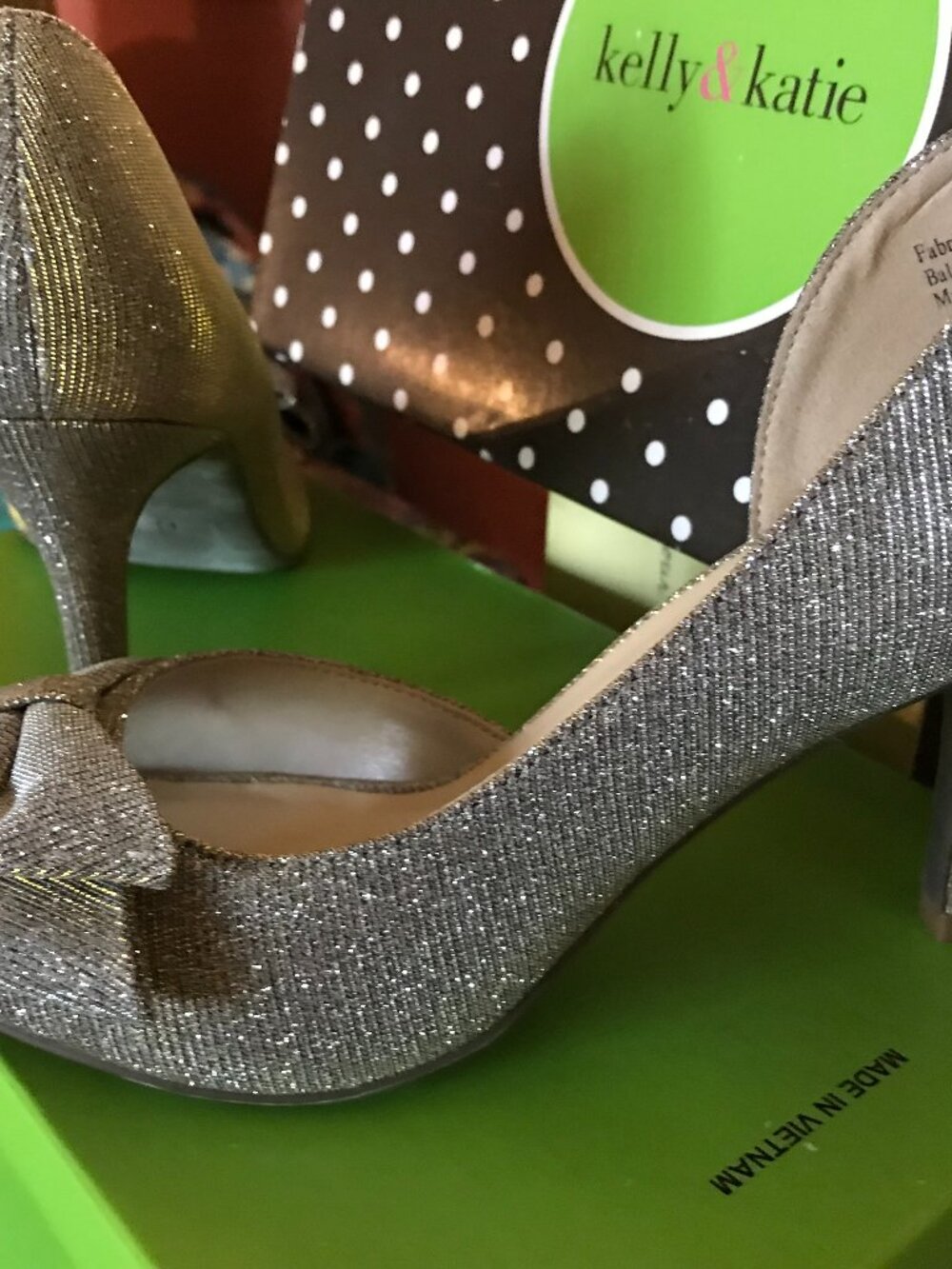 Kelly & Katie glitter high heel Style: KK JESS Size 6